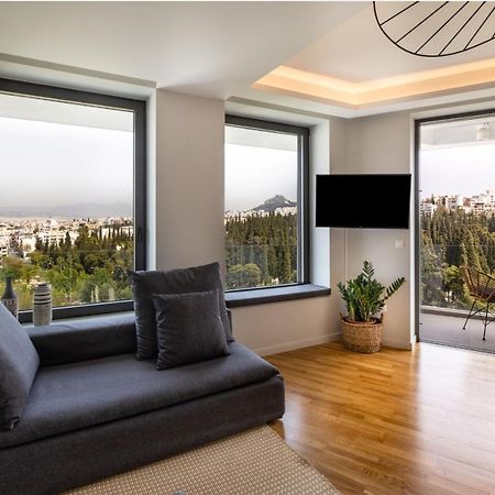 Upscale Luxury Living In Acropolis By Neuvel Apartment Athena Bagian luar foto