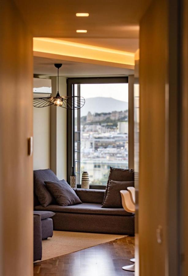 Upscale Luxury Living In Acropolis By Neuvel Apartment Athena Bagian luar foto